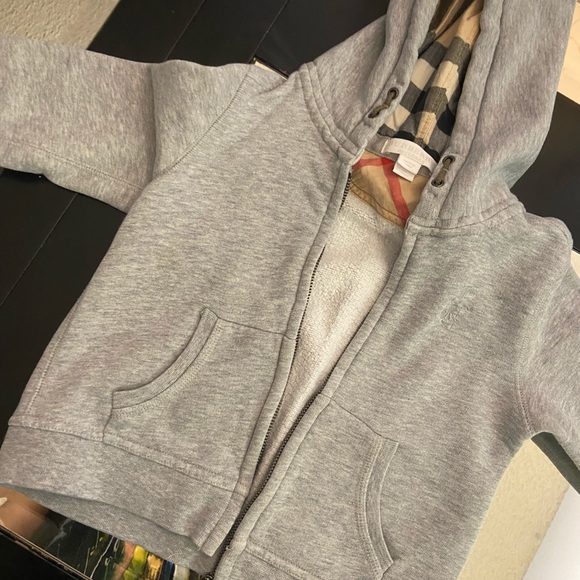 Burberry jacket for three years old - Picture 3 of 9